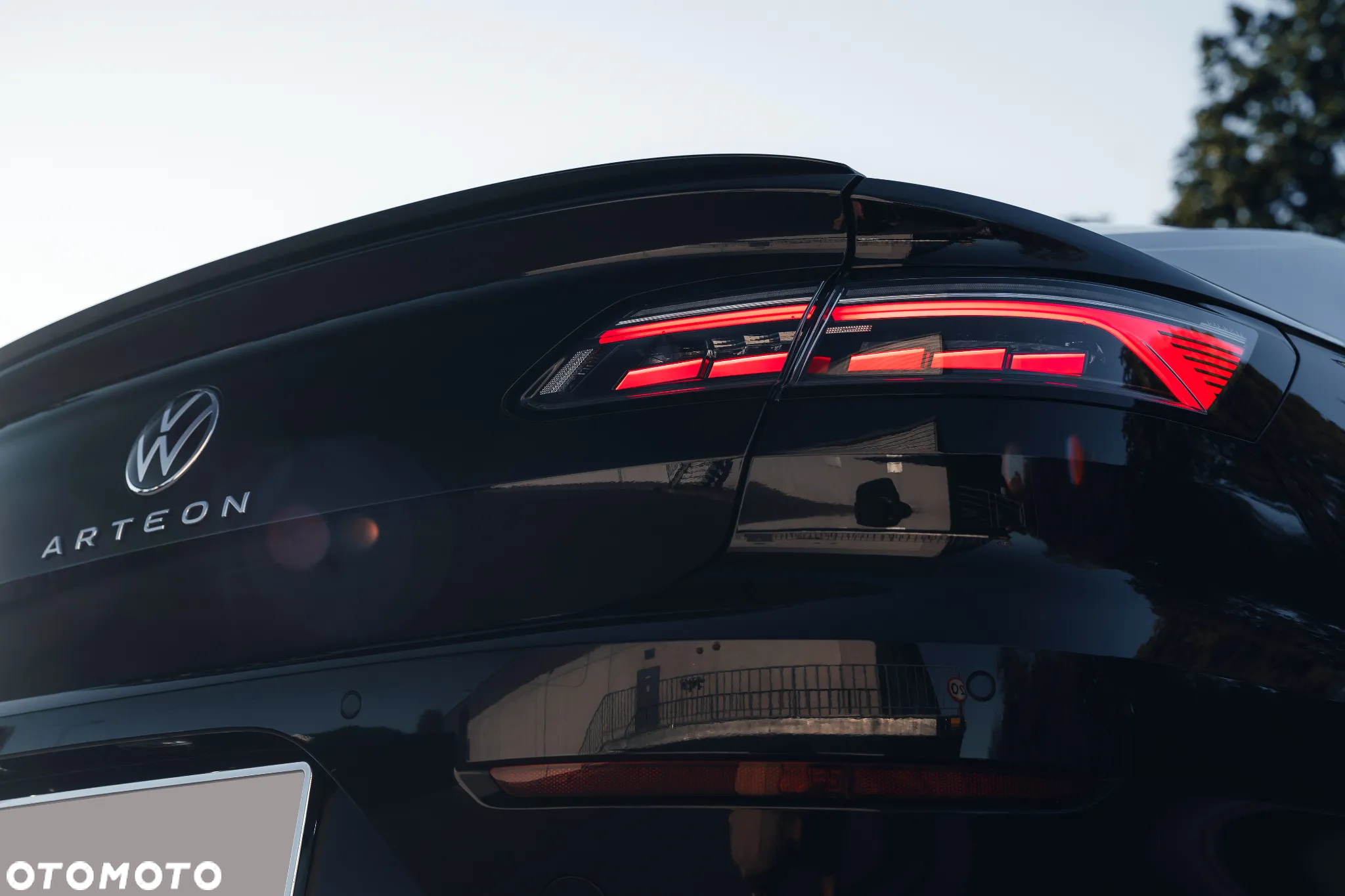 Volkswagen Arteon 2.0 TSI R-Line DSG - 20