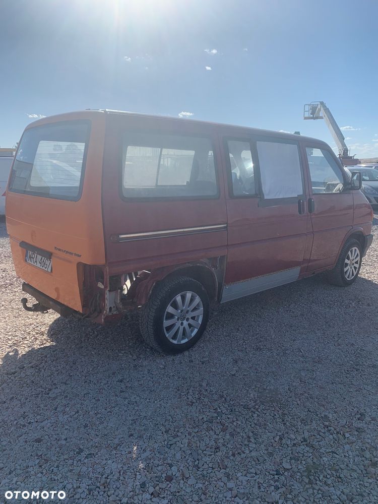 Volkswagen Multivan - 34