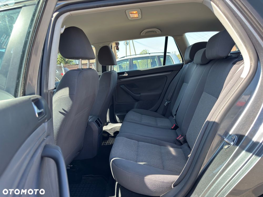 Volkswagen Golf 1.9 TDI DPF Comfortline - 18