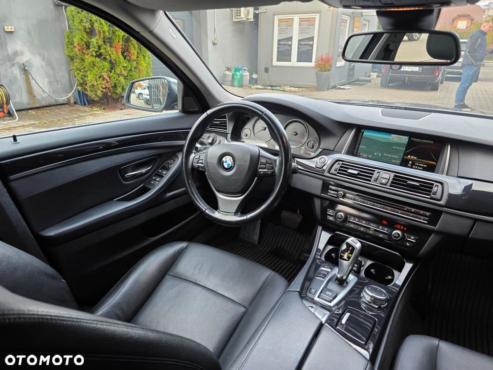 BMW Seria 5 - 36