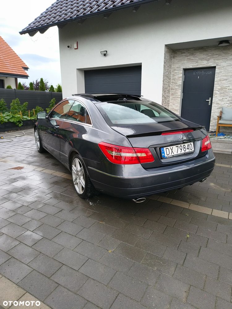 Mercedes-Benz Klasa E - 3