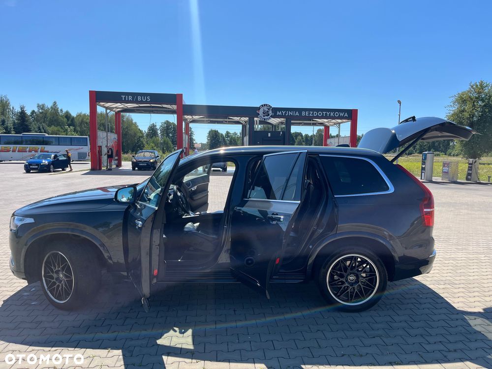 Volvo XC 90 - 3