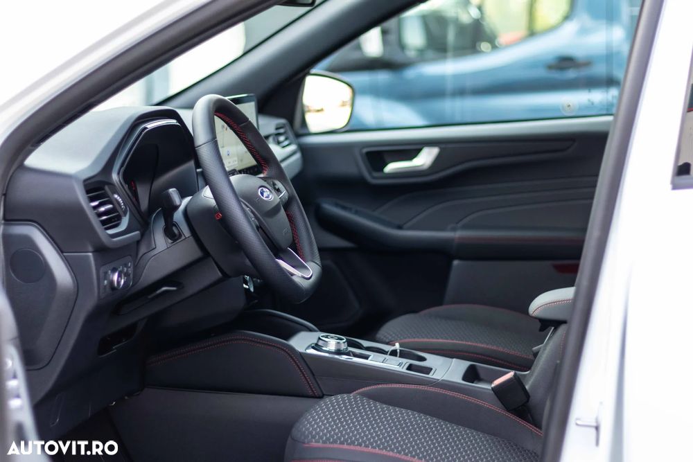 Ford Kuga 2.5 Duratec FWD PHEV ST-Line - 12