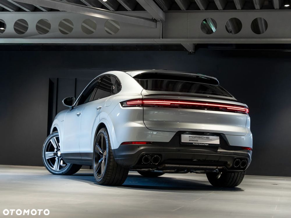 Porsche Cayenne E-Hybrid PHEV - 13