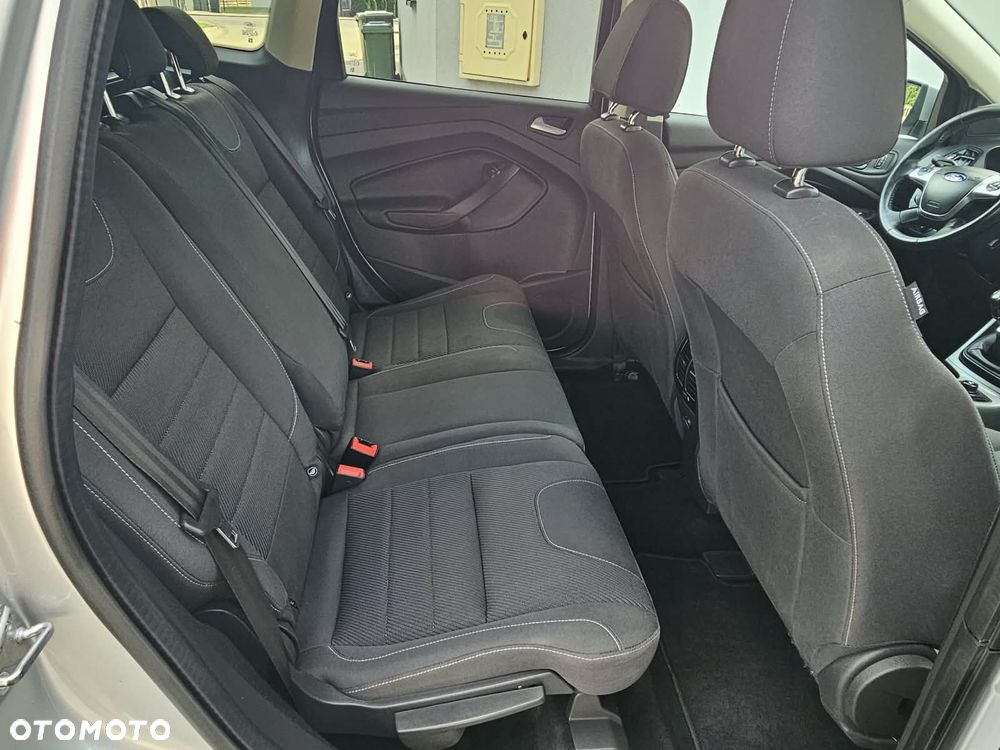 Ford Kuga 2.0 TDCi 4x4 Trend - 13