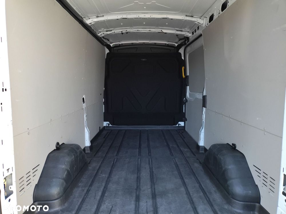 Ford transit - 13