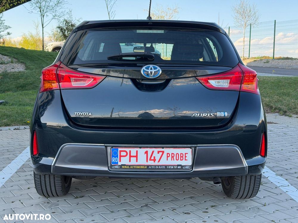 Toyota Auris 1.8 L VVT-i Luna - 9