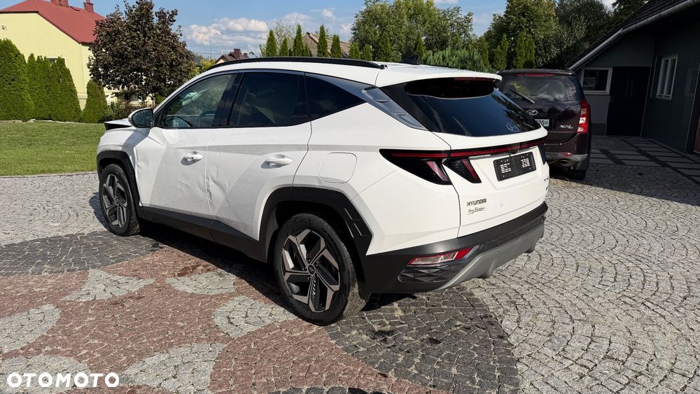 Hyundai Tucson - 8