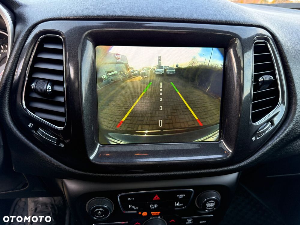 Jeep Compass 1.3 T-GDI I4 Automatik S - 29