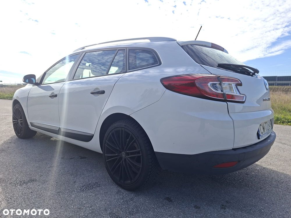 Renault Megane 2012 photo 4