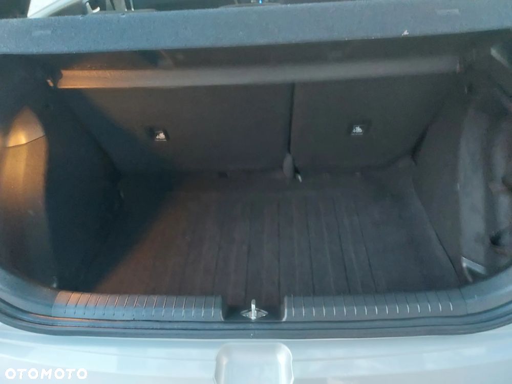 Hyundai i20 1.2 BlueDrive Classic + - 12