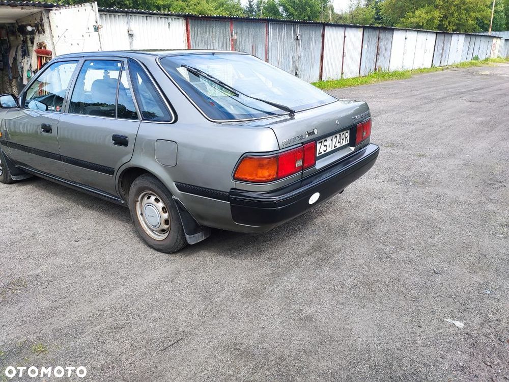 Toyota Carina 2.0 D XL - 4