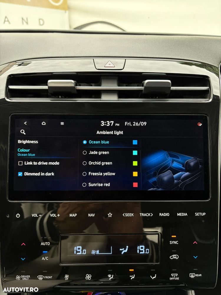 Hyundai Tucson PHEV 1.6 l 265 CP 4WD 6AT Luxury - 29