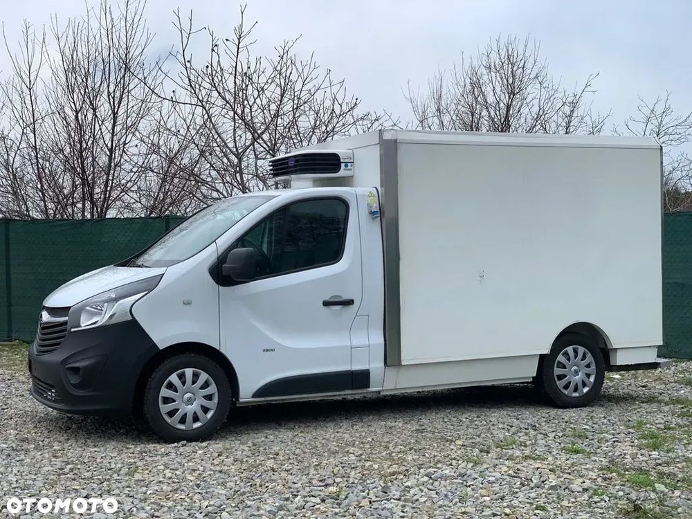 Opel VIVARO - 11