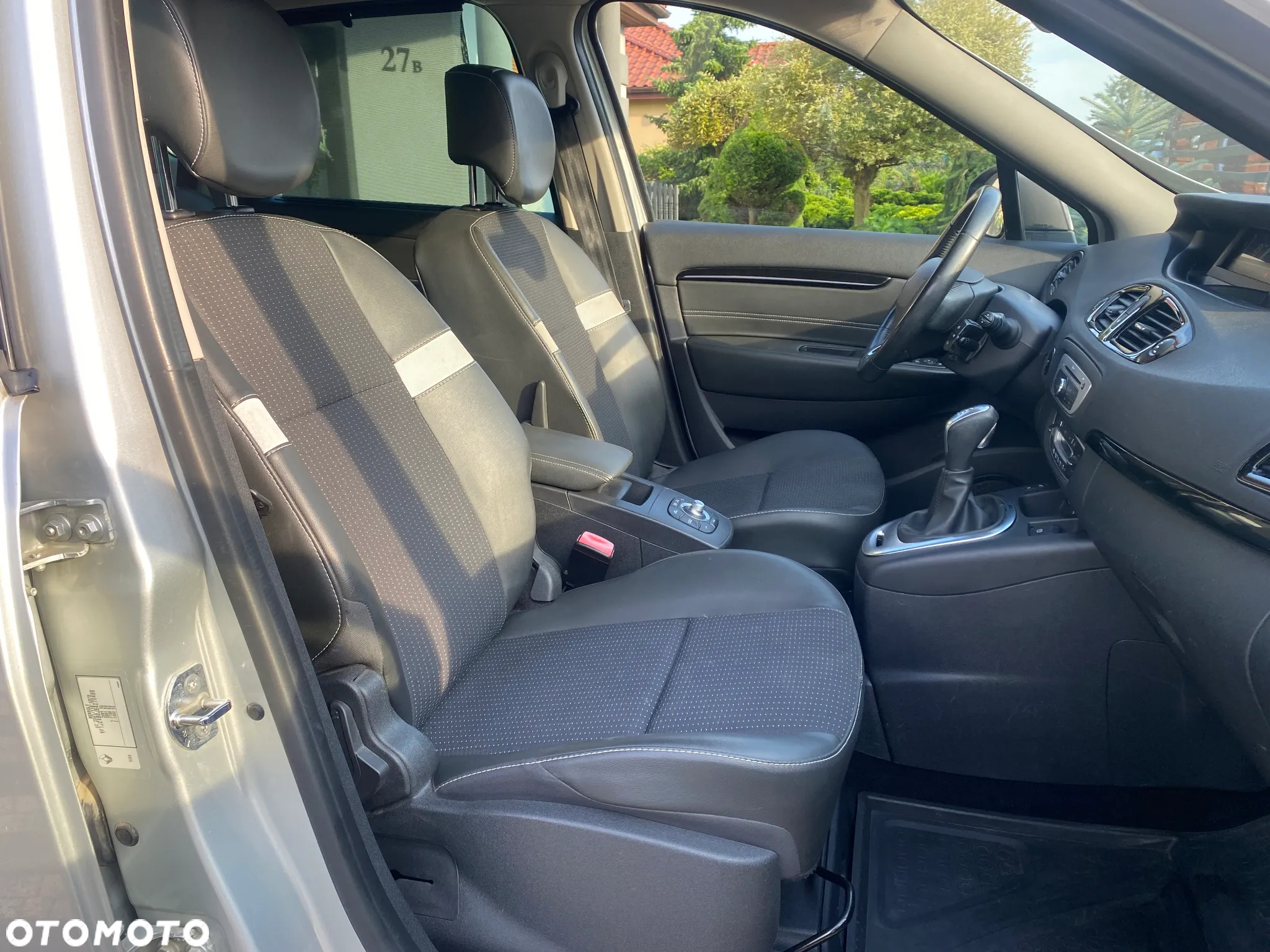 Renault Scenic 1.5 dCi Energy Limited EDC EU6 - 23
