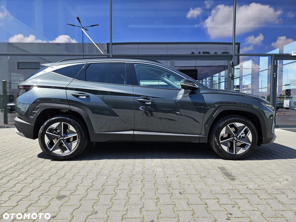 Hyundai Tucson 1.6 T-GDi HEV Smart 4WD - 7