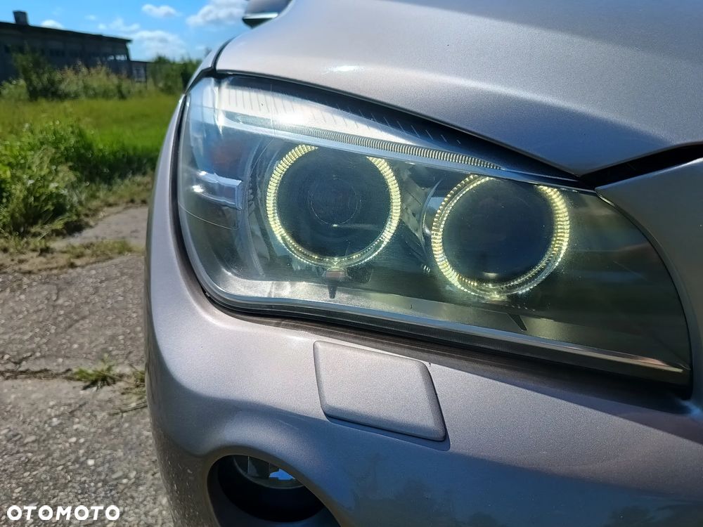 BMW X1 xDrive18d - 17
