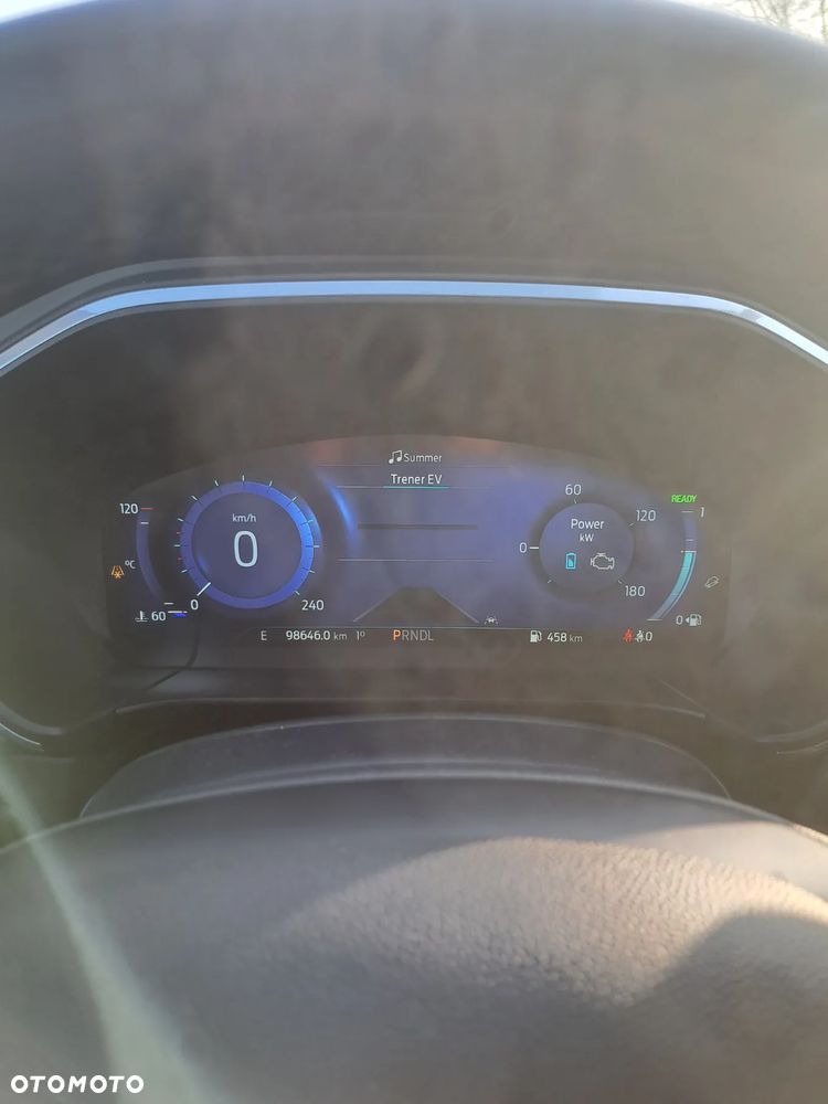 Ford Kuga 2.5 FHEV FWD Titanium - 20