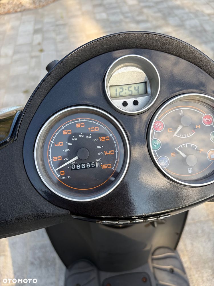 Piaggio Carnaby - 19