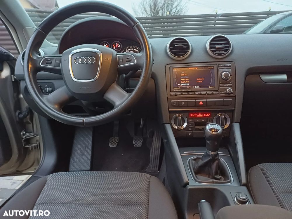 Audi A3 1.4 TFSI Sportback S line Sportpaket - 4