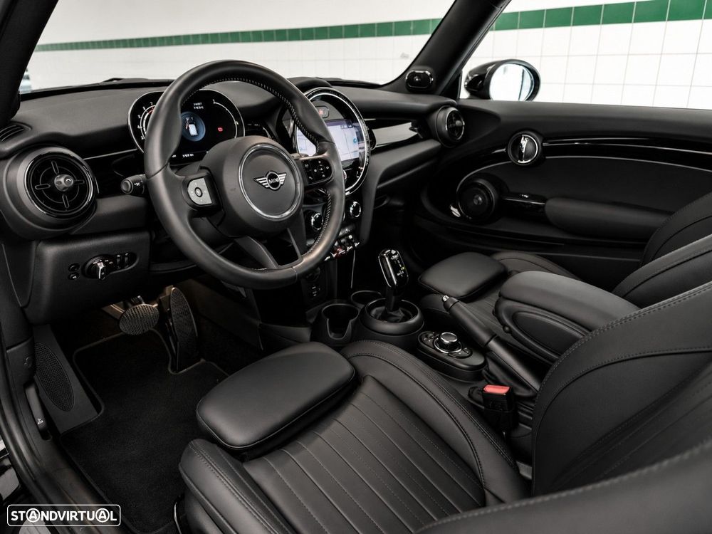 MINI 3 Portas Cooper Auto - 8
