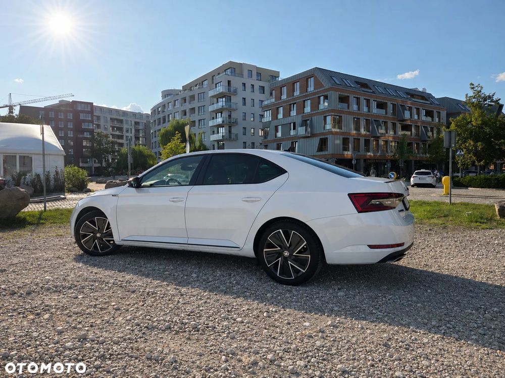 Skoda Superb 2.0 TSI 4x4 Sportline DSG - 6