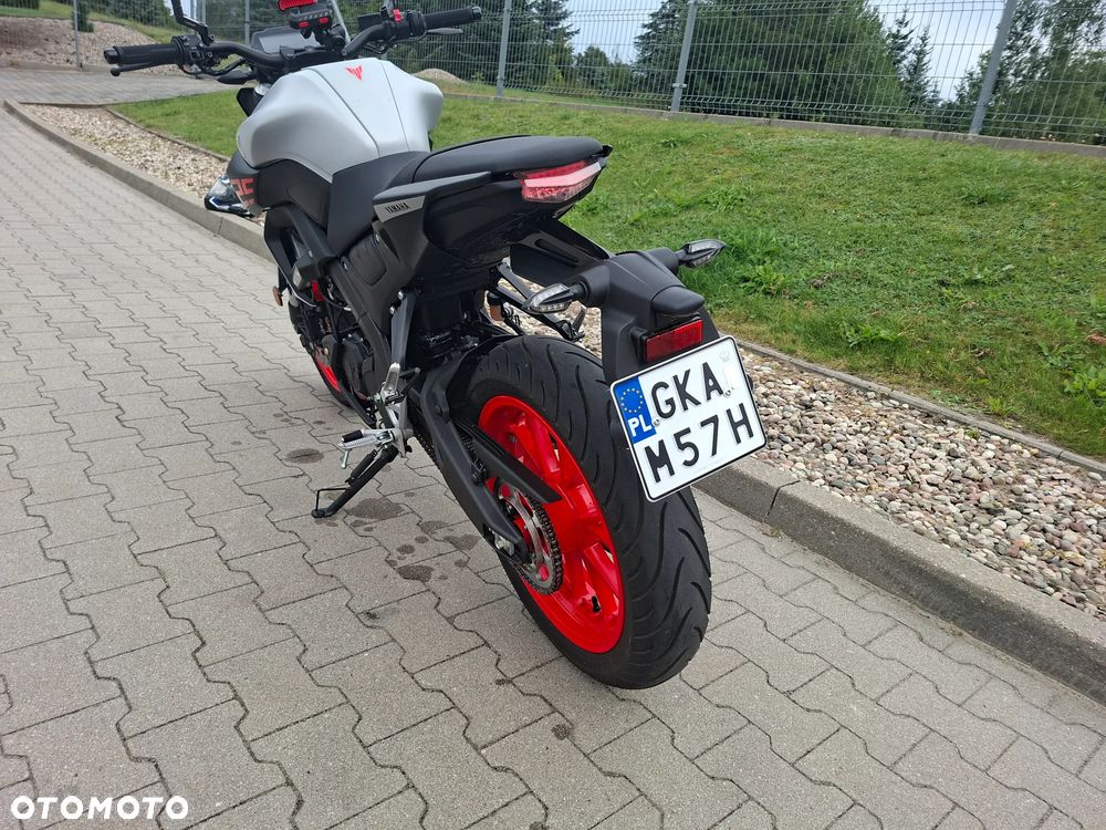 Yamaha MT - 6