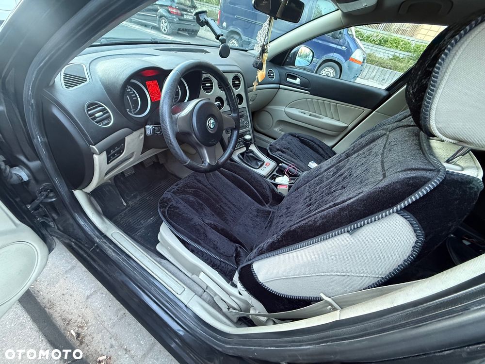 Alfa Romeo 159 1.9 JTDM 16V DPF - 14