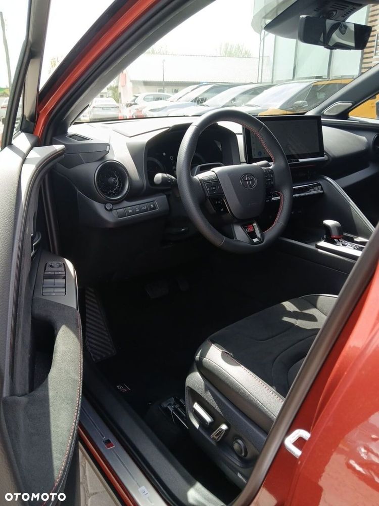 Toyota C-HR - 22