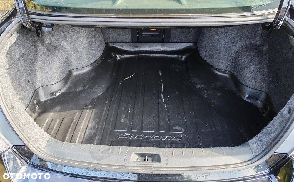 Honda Accord - 17