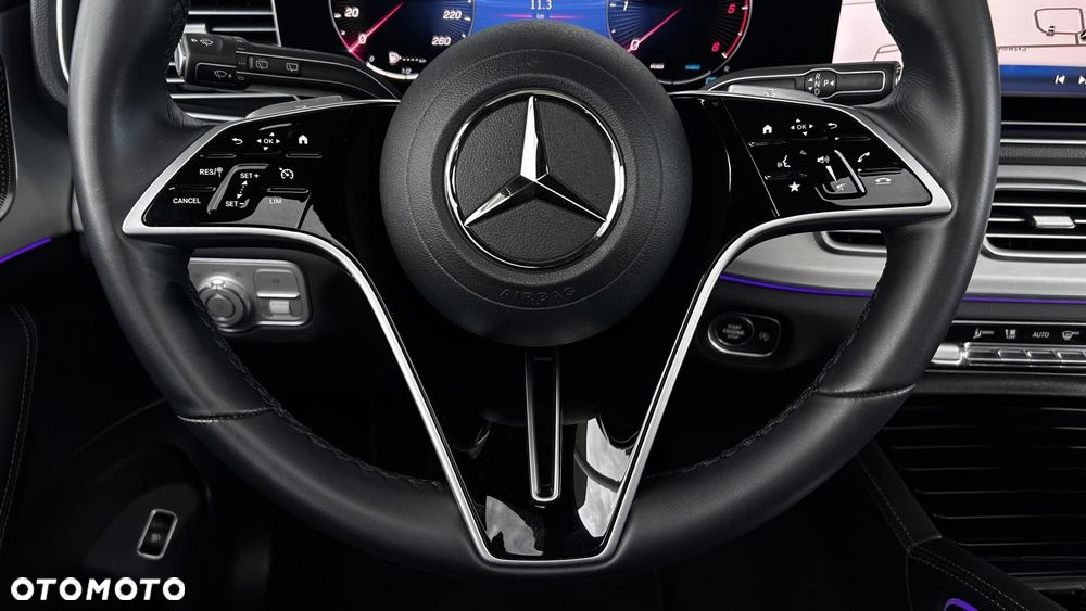 Mercedes-Benz GLE 300 d mHEV 4-Matic AMG Line - 16