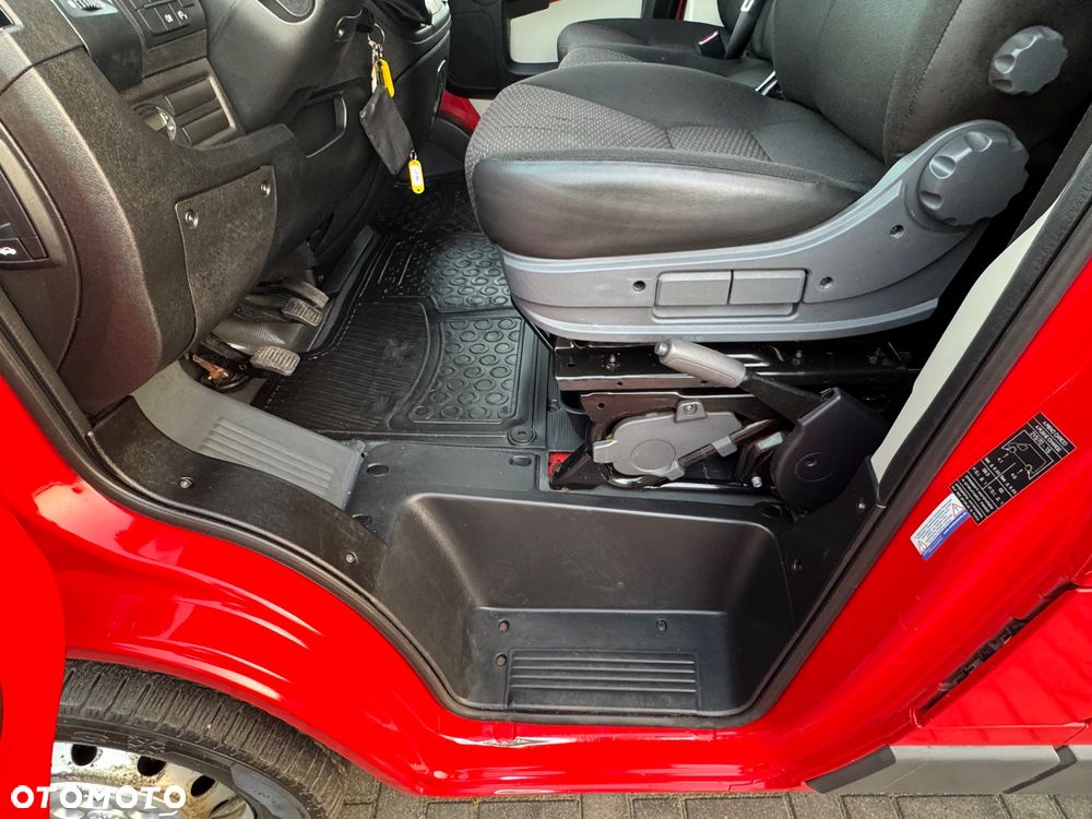 Peugeot Boxer HDi L2H2 Allure - 17