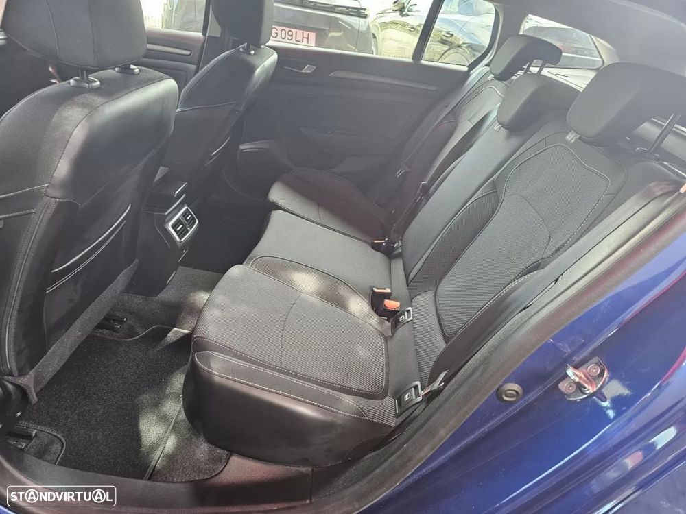 Renault Mégane Sport Tourer 1.6 E-Tech Plug-In Hybrid Equilibre - 10