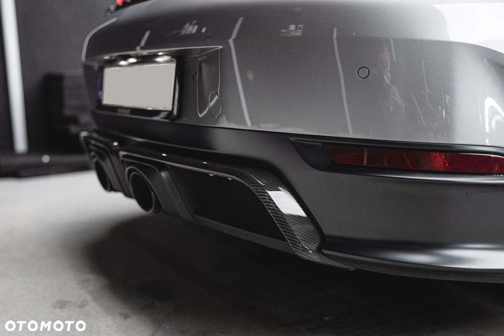 Porsche 911 Targa T-Hybrid 4 GTS - 4