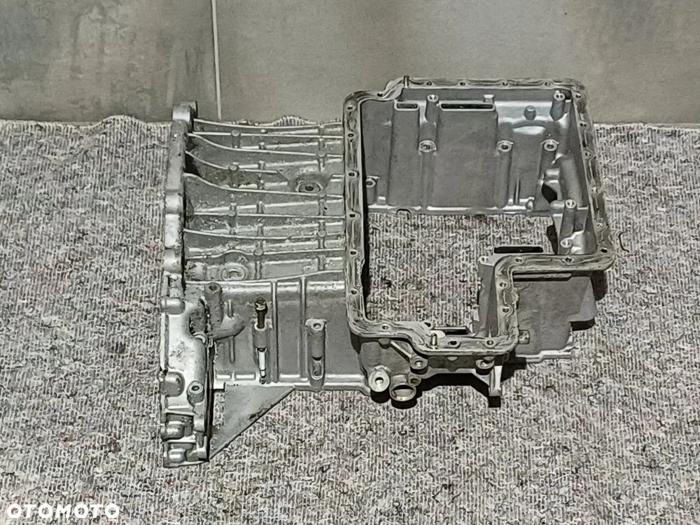 NR 55 Miska olejowa silnika Audi A8 D3 4,2TDI 057103603T - 5