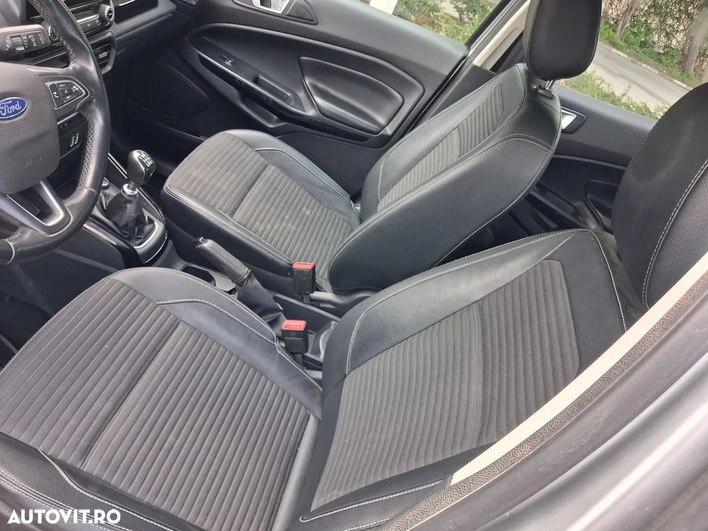 Ford EcoSport 1.0 EcoBoost Titanium - 16