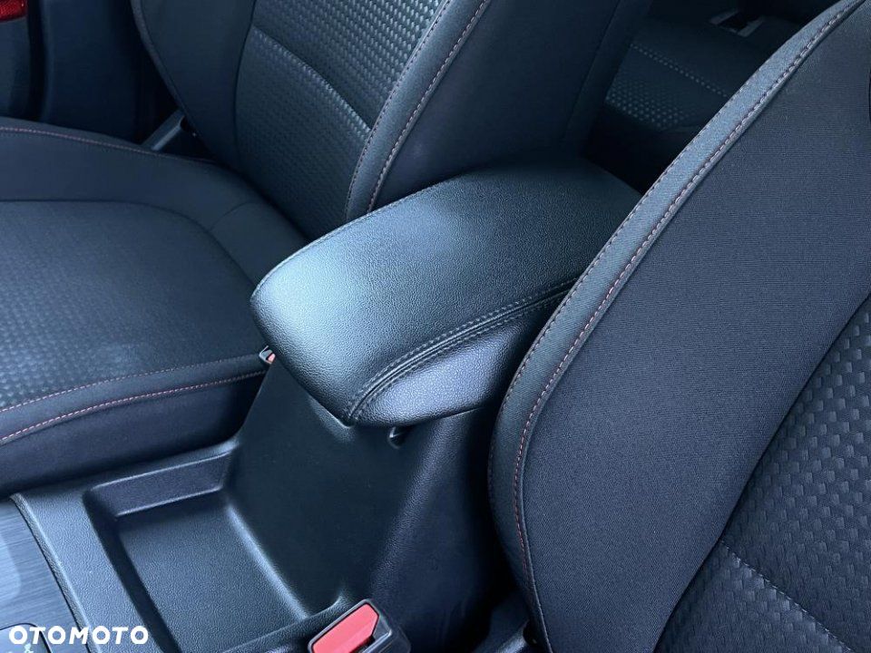 Ford Focus - 19