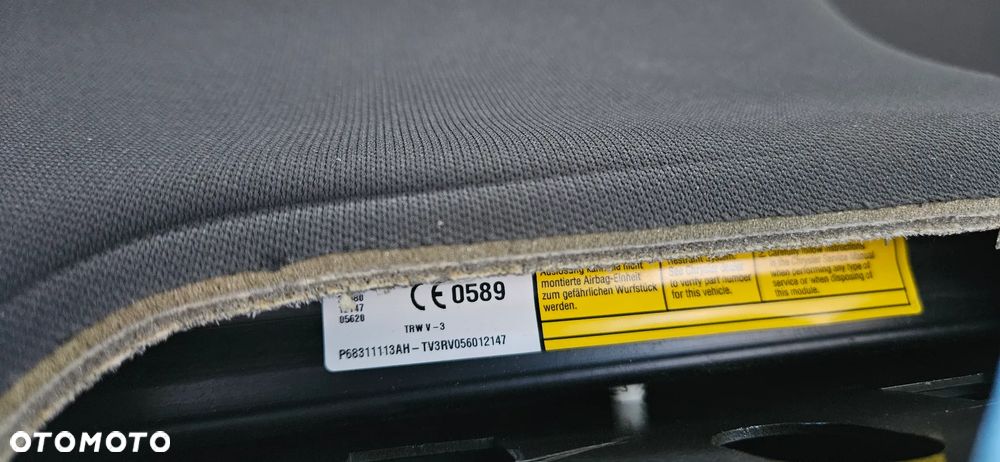 RAM 1500 V 5 2019- Big Horn KRÓTKI KRÓTKIE DRZWI QUAD CAB 1,5 Podsufitka Czarny sufit Airbag Kurtyna lewa  P68311113AH - 14