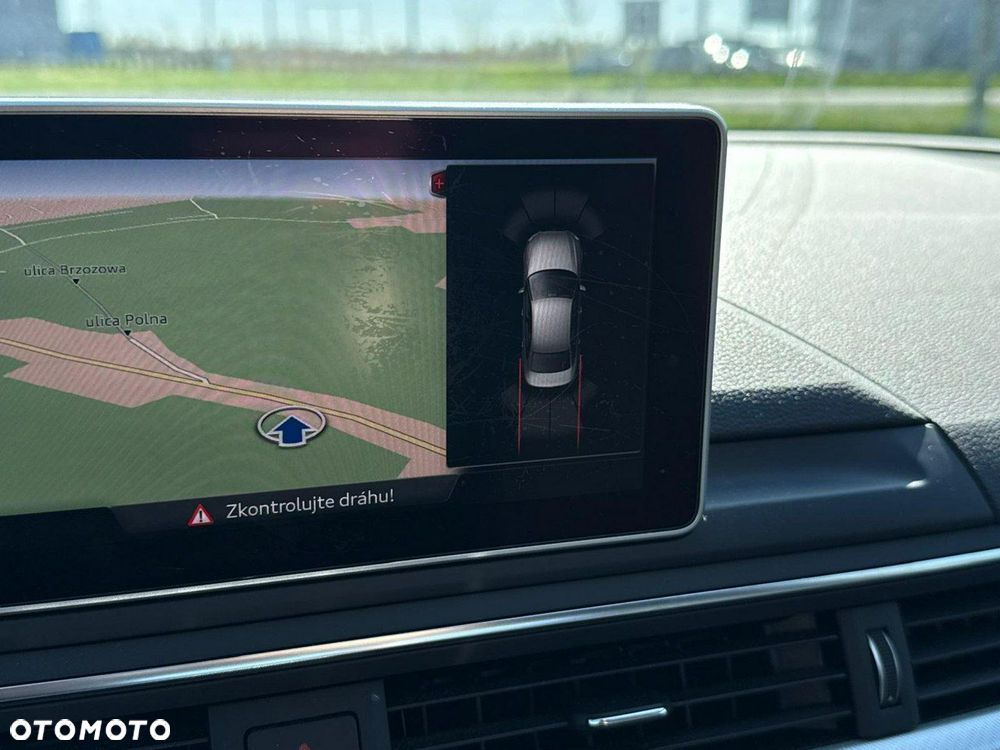 Audi A4 Limousine - 32