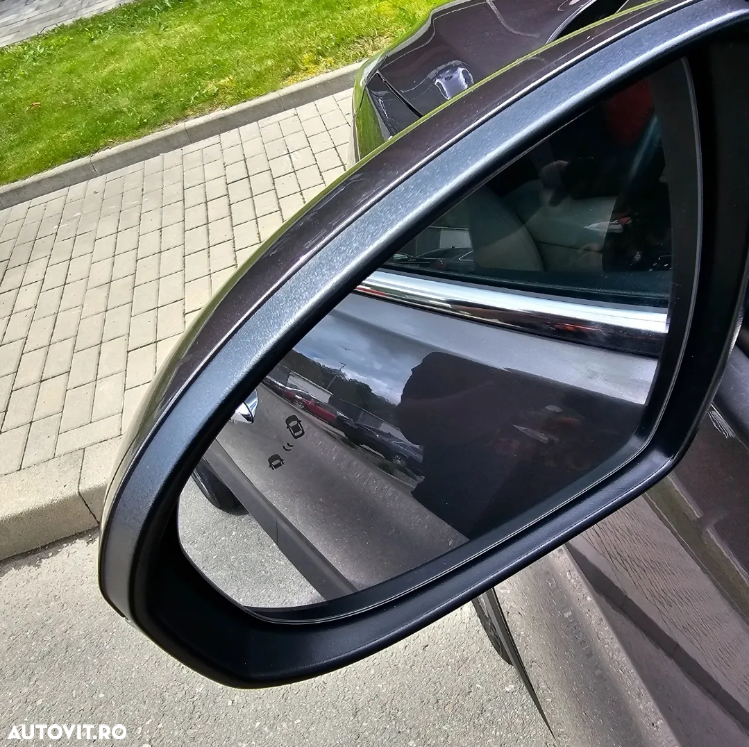 Hyundai Tucson 2.0 CRDI 4WD 8AT Luxury - 28