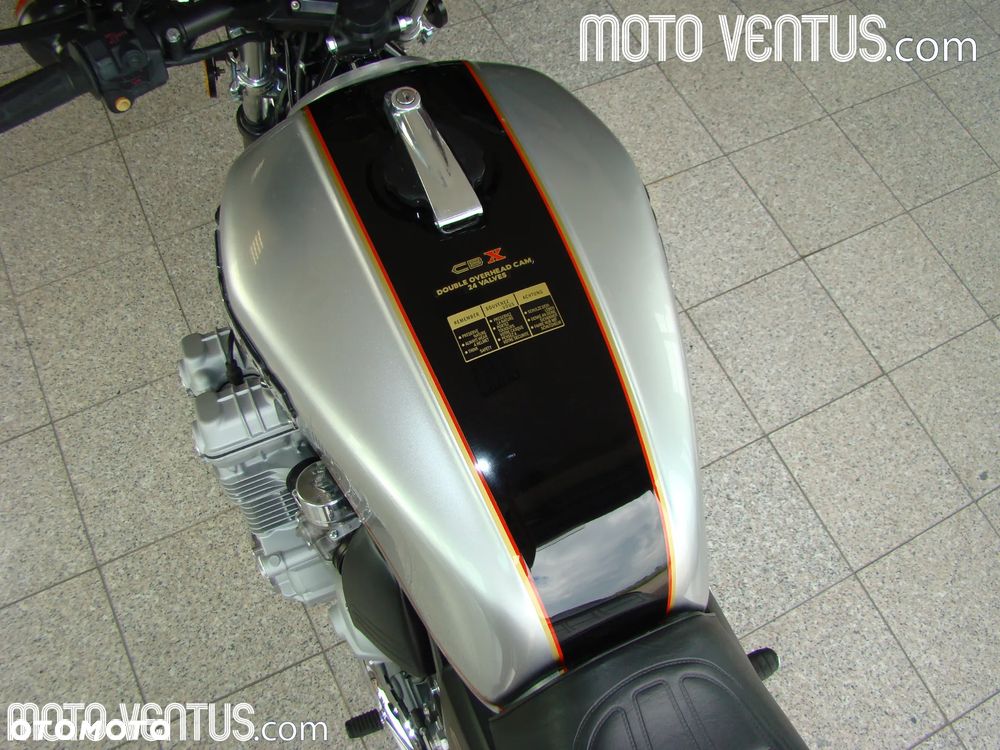 Honda CBX - 15