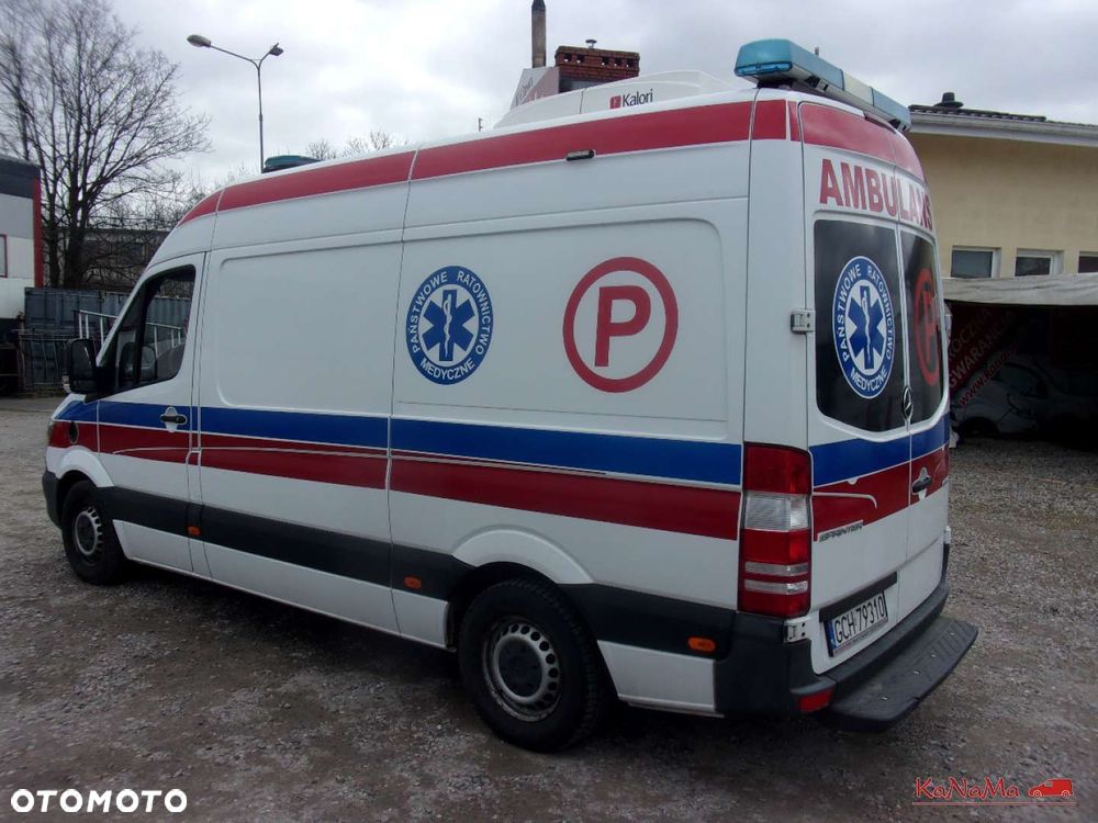 Mercedes-Benz Sprinter - 10