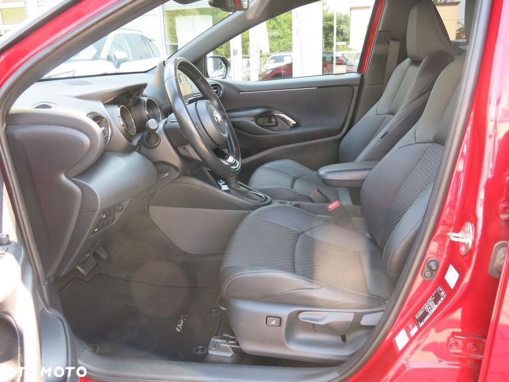 Toyota Yaris Hybrid 1.5 Selection Style - 12