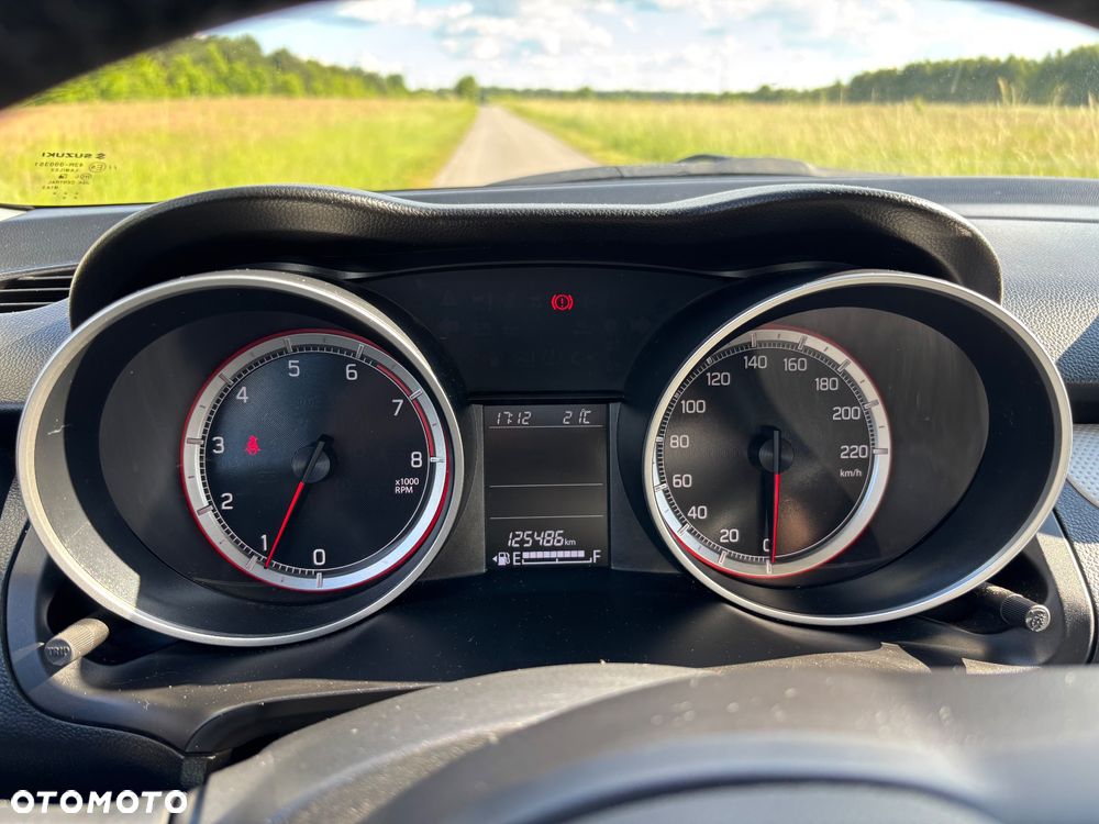 Suzuki Swift 1.2 Premium - 11