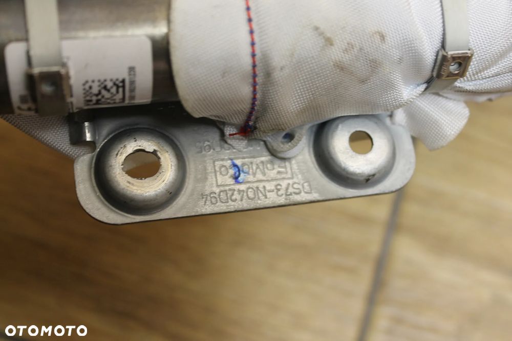 Kurtyna Prawa  FORD Mondeo MK5 Ds73-N042D94 - 3