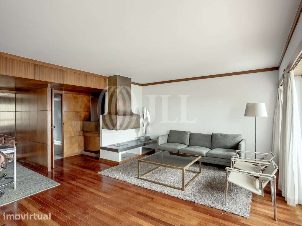 Apartamento T5, com varanda e estacionamento, em Lisboa - Grande imagem: 5/32