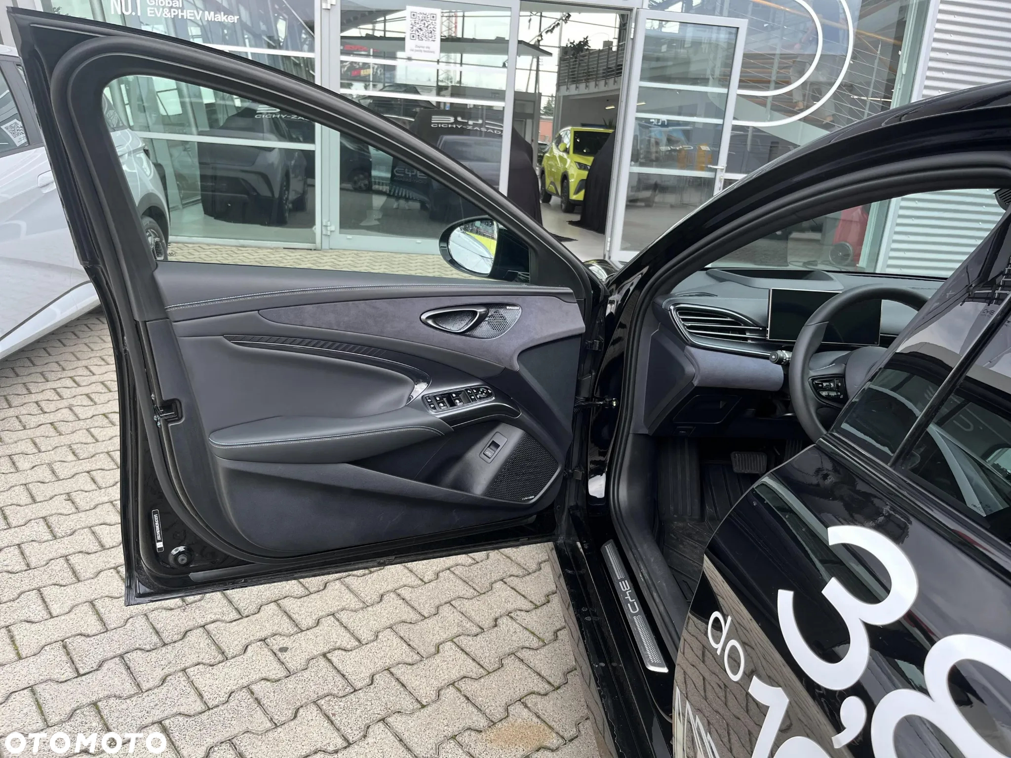 BYD Seal 82.5kWh Excellence AWD - 10