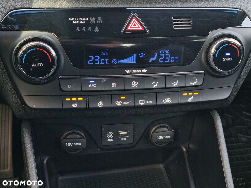 Hyundai Tucson 1.7 CRDI BlueDrive Comfort 2WD - 17