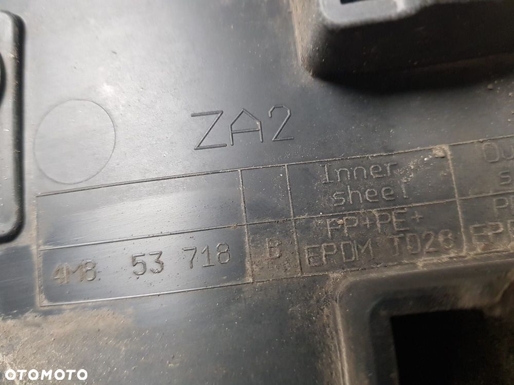 LISTWA NAKŁADKA BŁOTNIKA  AUDI Q8 S-LINE SLINE 18-24r 450 PRAWA PRZÓD PRZEDNIA 4M853718B 4M853718 - 4