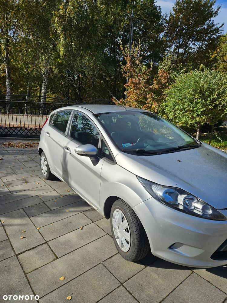 Ford Fiesta - 7